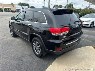 2017 Jeep Grand Cherokee Limited 75th Anniver   - Photo 4 - Seekonk, MA 02771