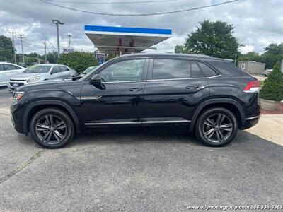 2021 Volkswagen Atlas Cross Sport V6 SE R-Line 4Motion   - Photo 3 - Seekonk, MA 02771