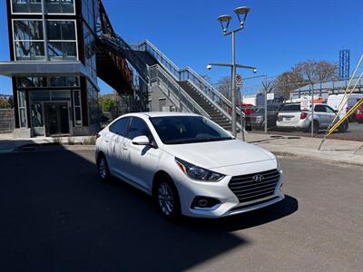 2019 Hyundai ACCENT SE   - Photo 5 - Portland, OR 97202