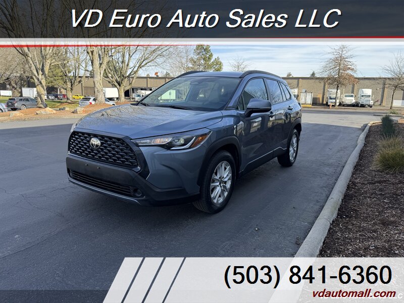 2023 Toyota Corolla Cross LE  -CLEAN TITLE!