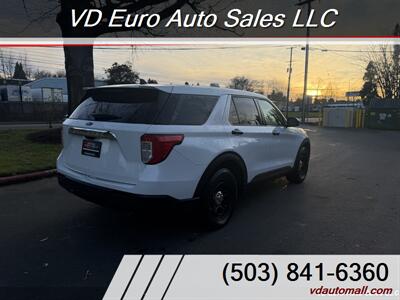 2020 Ford Explorer Police Interceptor Utility   - Photo 5 - Portland, OR 97218