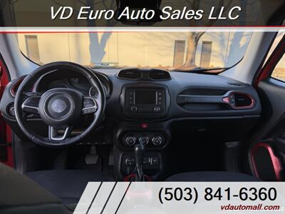 2015 Jeep Renegade Trailhawk  4x4 - Photo 17 - Portland, OR 97218