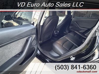 2023 Tesla Model 3 - Photo 17 - Portland, OR 97218