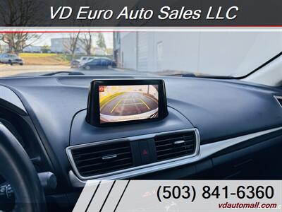 2018 Mazda Mazda3 Touring  Clean title! - Photo 12 - Portland, OR 97218