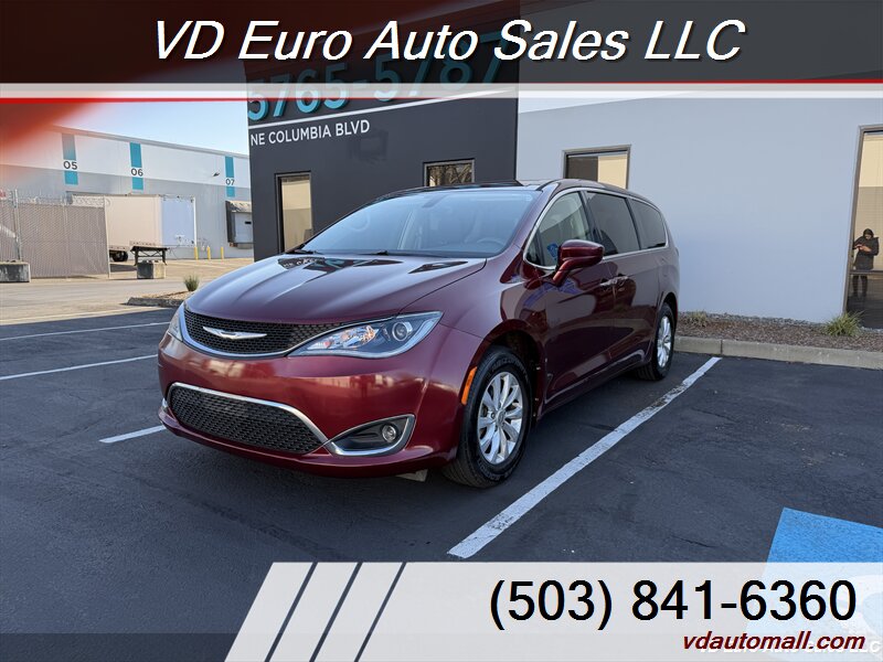 2018 Chrysler Pacifica Touring Plus  