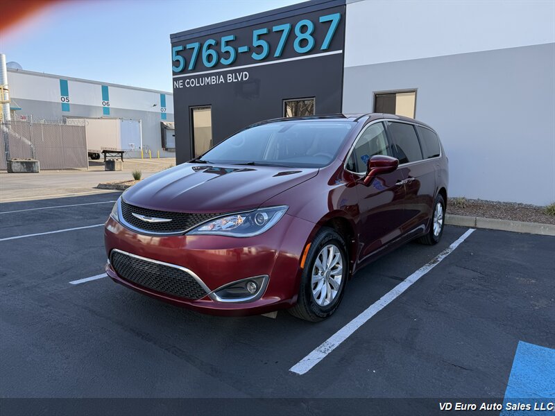 2018 Chrysler Pacifica Touring Plus  