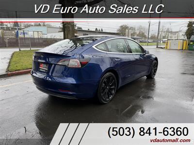 2018 Tesla Model 3 Standard  LOW MILEAGE! - Photo 6 - Portland, OR 97218