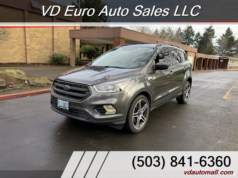 2019 Ford Escape SEL  4X4
