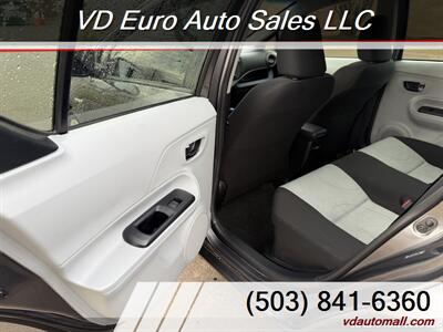 2013 Toyota Prius c One - Photo 16 - Portland, OR 97218
