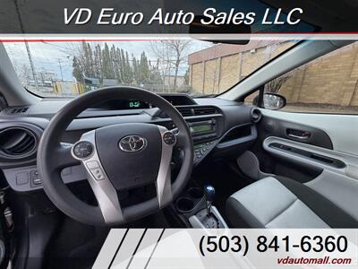2013 Toyota Prius c One - Photo 10 - Portland, OR 97218