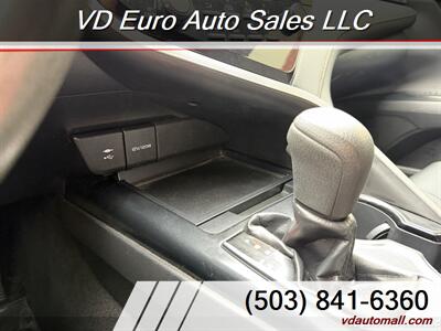 2019 Toyota Camry L -CLEAN TITLE! - Photo 15 - Portland, OR 97218