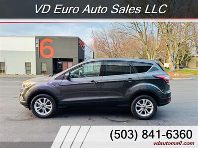 2017 Ford Escape SE  AWD - Photo 3 - Portland, OR 97218