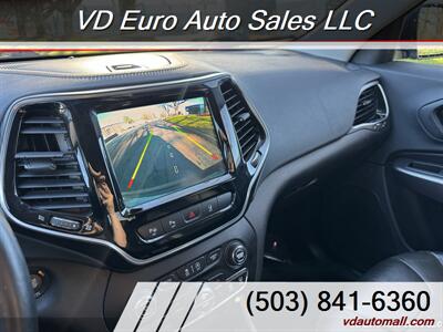 2019 Jeep Cherokee Limited Clean title! AWD - Photo 24 - Portland, OR 97218