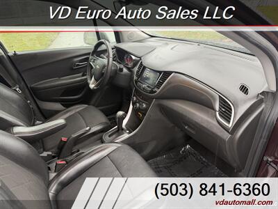 2020 Chevrolet Trax LT  AWD - Photo 12 - Portland, OR 97218