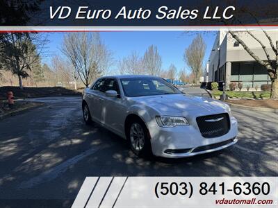 2015 Chrysler 300 Series Limited  -CLEAN TITLE! - Photo 4 - Portland, OR 97218