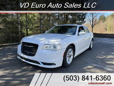 2015 Chrysler 300 Series Limited  -CLEAN TITLE! - Photo 1 - Portland, OR 97218