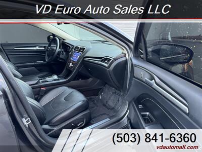 2020 Ford Fusion Titanium  AWD! Clean title ! - Photo 32 - Portland, OR 97218