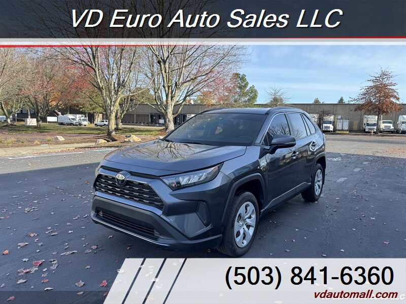 2019 Toyota RAV4 LE  AWD - Photo 1 - Portland, OR 97218