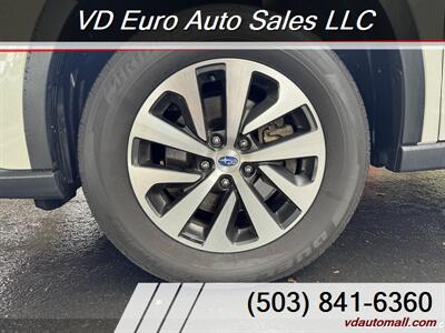 2022 Subaru Outback Premium  AWD - Photo 16 - Portland, OR 97218