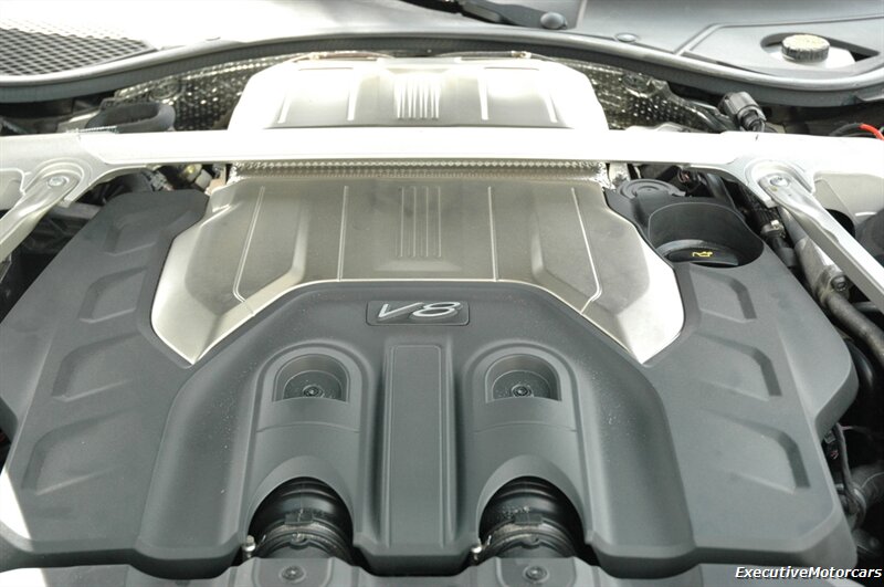2022 Bentley Continental GT V8 photo