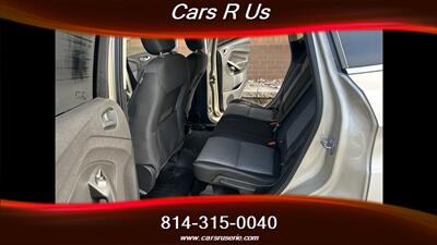 2018 Ford Escape SE - Photo 9 - Erie, PA 16506