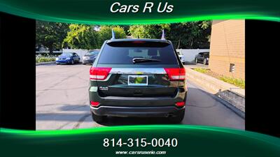 2011 Jeep Grand Cherokee Laredo   - Photo 6 - Erie, PA 16506