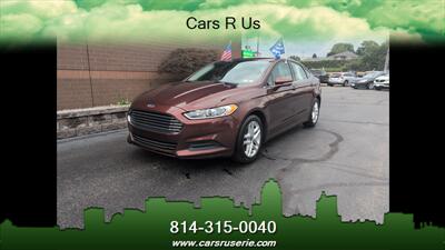 2016 Ford Fusion SE   - Photo 2 - Erie, PA 16506