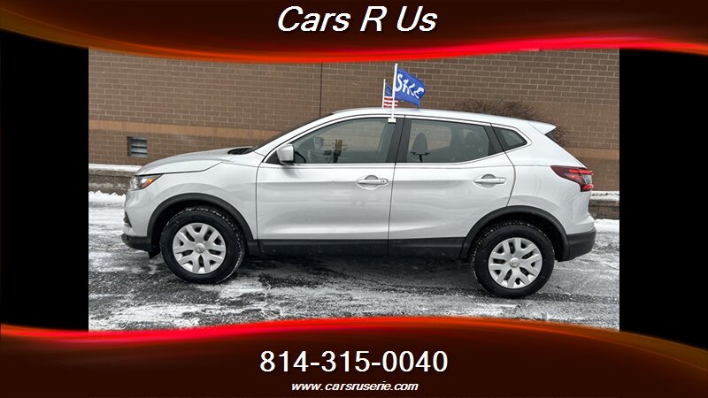 2020 Nissan Rogue Sport S  