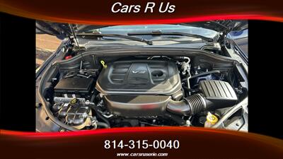 2018 Dodge Durango SXT Plus   - Photo 12 - Erie, PA 16506