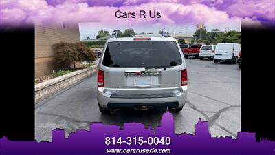 2011 Honda Pilot EX-L   - Photo 8 - Erie, PA 16506