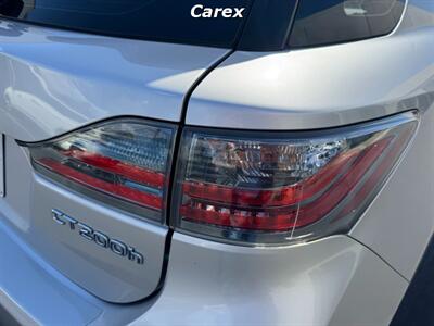 2012 Lexus CT 200h - Photo 12 - Costa Mesa, CA 92626
