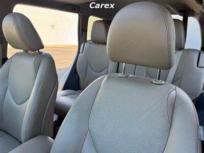 2011 Toyota RAV4 Limited   - Photo 15 - Costa Mesa, CA 92626