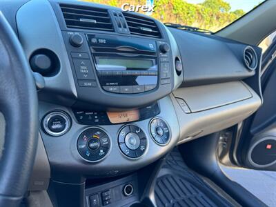 2011 Toyota RAV4 Limited   - Photo 22 - Costa Mesa, CA 92626