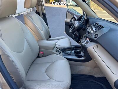 2011 Toyota RAV4 Limited   - Photo 17 - Costa Mesa, CA 92626
