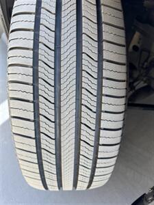 2012 Dodge Challenger SXT - Photo 33 - Costa Mesa, CA 92626