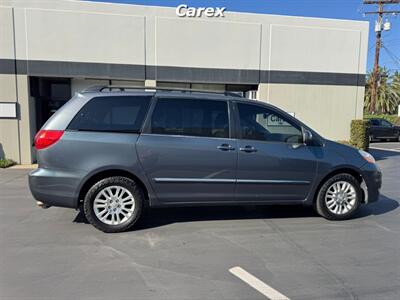 2009 Toyota Sienna XLE Limited - Photo 14 - Costa Mesa, CA 92626