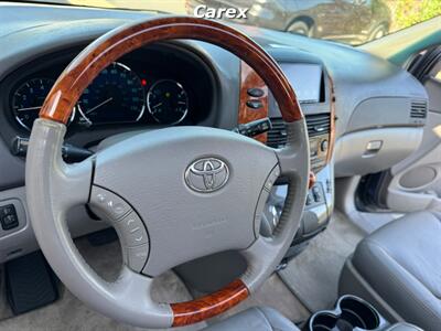 2009 Toyota Sienna XLE Limited - Photo 22 - Costa Mesa, CA 92626