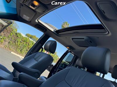 2009 Toyota Sienna XLE Limited - Photo 16 - Costa Mesa, CA 92626