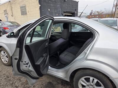 2013 Chevrolet Sonic LT Auto   - Photo 8 - Philadelphia, PA 19111