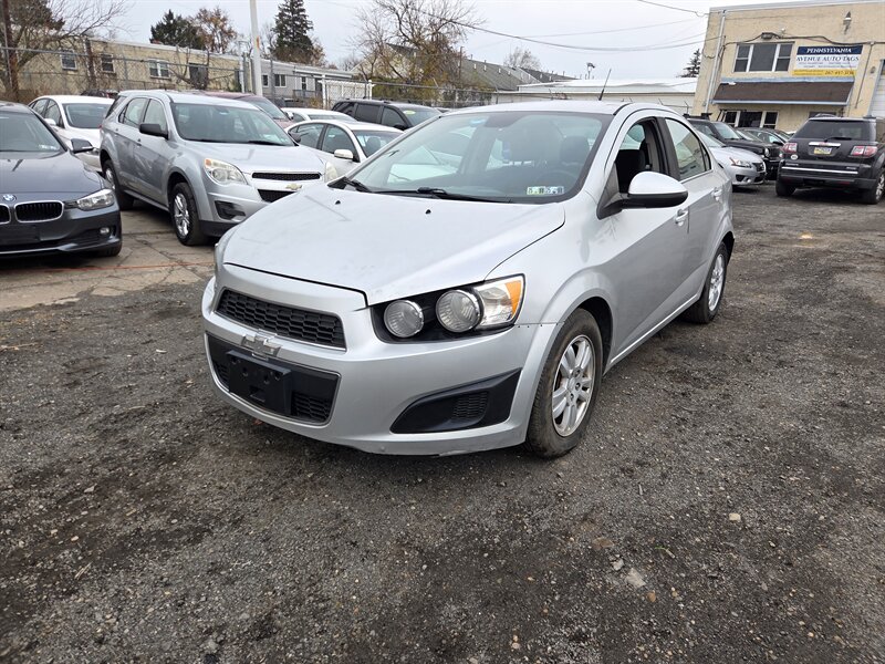 2013 Chevrolet Sonic LT Auto  