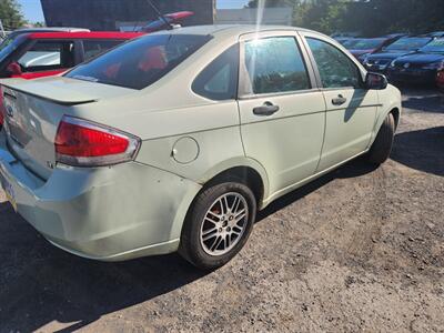 2011 Ford Focus SE - Photo 4 - Philadelphia, PA 19111