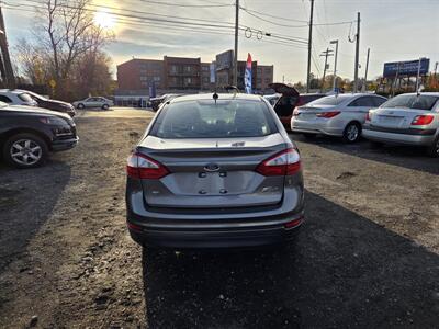 2014 Ford Fiesta SE - Photo 4 - Philadelphia, PA 19111