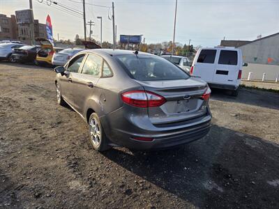 2014 Ford Fiesta SE - Photo 3 - Philadelphia, PA 19111