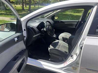 2011 Nissan Sentra 2.0 - Photo 9 - Philadelphia, PA 19111