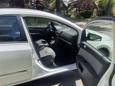 2011 Nissan Sentra 2.0 - Photo 12 - Philadelphia, PA 19111