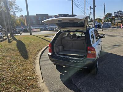 2006 Kia Sportage LX   - Photo 15 - Philadelphia, PA 19111