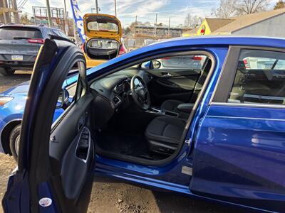 2016 Chevrolet Cruze LT Auto   - Photo 12 - Philadelphia, PA 19111