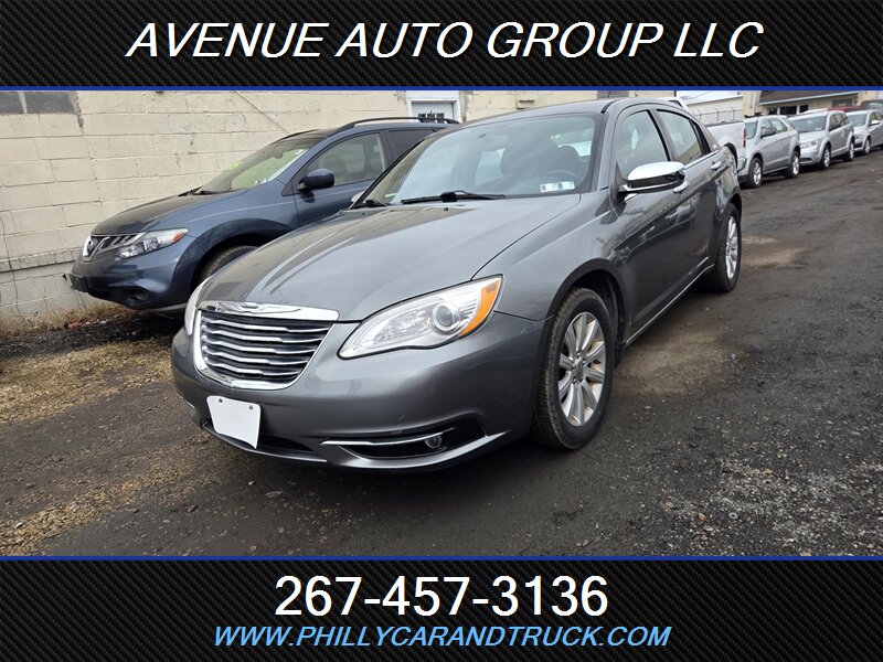 2013 Chrysler 200 Limited