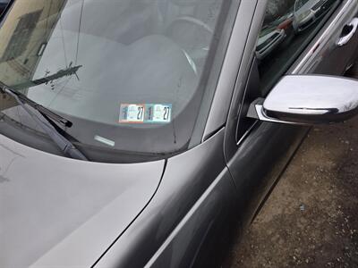 2013 Chrysler 200 Limited   - Photo 12 - Philadelphia, PA 19111