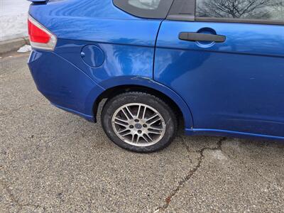 2010 Ford Focus SE - Photo 7 - Philadelphia, PA 19111
